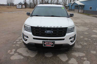 2016 Ford Explorer, $12699. Photo 2