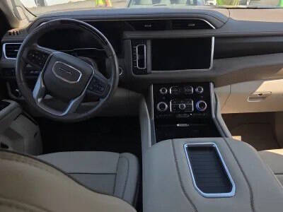 2023 GMC Yukon, $59999. Photo 8