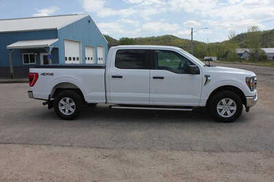 2023 Ford F150 Crew Cab, $37999. Photo 4