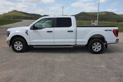 2023 Ford F150 Crew Cab, $37999. Photo 8