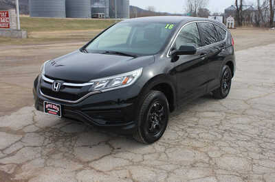 2016 Honda CR-V, $12999. Photo 1