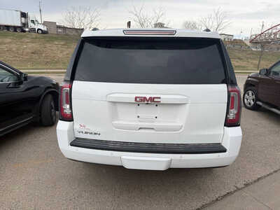 2018 GMC Yukon, $19999. Photo 5