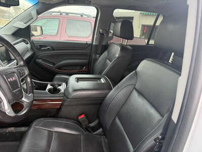 2018 GMC Yukon, $19999. Photo 7