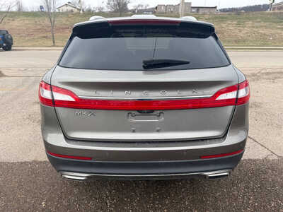 2017 Lincoln MKX, $11999. Photo 6