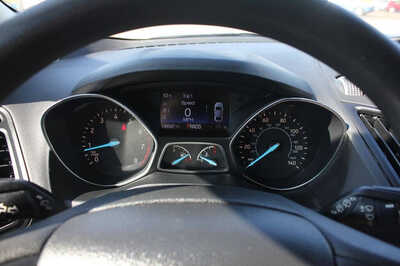 2018 Ford Escape, $7999. Photo 12