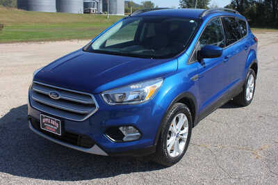 2018 Ford Escape, $7999. Photo 2