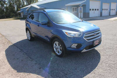 2018 Ford Escape, $7999. Photo 4