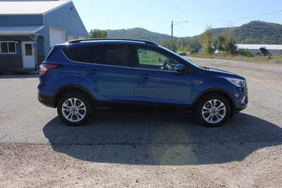 2018 Ford Escape, $7999. Photo 5