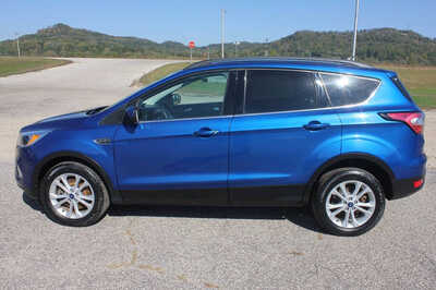 2018 Ford Escape, $7999. Photo 9