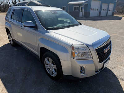 2014 GMC Terrain, $3999. Photo 3