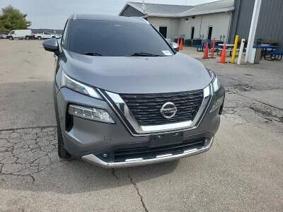 2021 Nissan Rogue, $19999. Photo 2