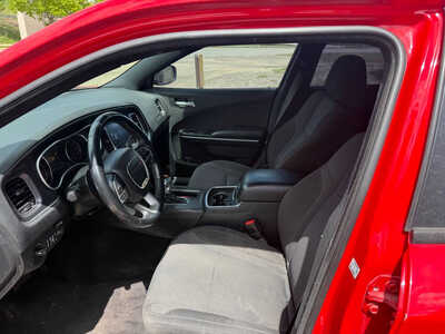 2017 Dodge Charger, $11999. Photo 4