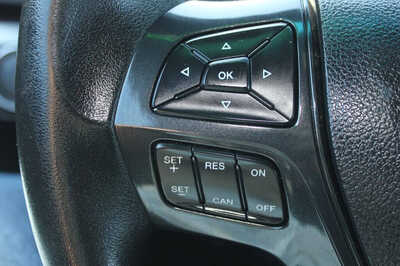 2016 Ford Explorer, $9999. Photo 12