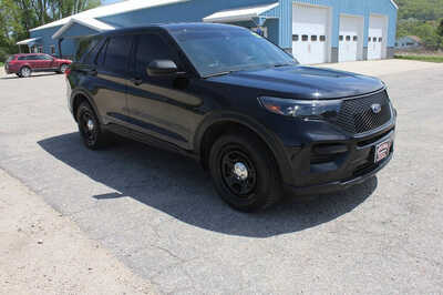 2022 Ford Explorer, $18499. Photo 3