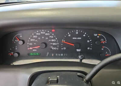 2004 Ford F450-8000, $11999. Photo 8