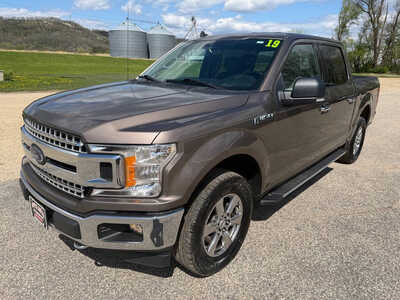 2019 Ford F150 Crew Cab, $19999. Photo 2