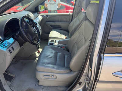 2009 Honda Odyssey, $4500. Photo 8
