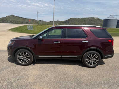 2018 Ford Explorer, $18999. Photo 9