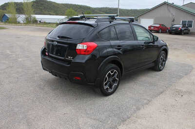 2014 Subaru XV Crosstrek, $8999. Photo 5