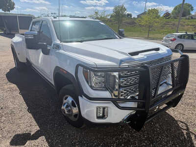 2023 GMC 3500 Crew Cab, $59999. Photo 2