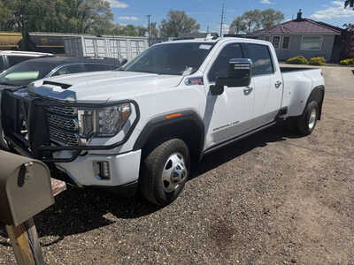 2023 GMC 3500 Crew Cab, $59999. Photo 1