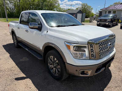 2019 Nissan Titan, $27999. Photo 2