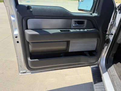 2014 Ford F150 Crew Cab, $9999. Photo 10
