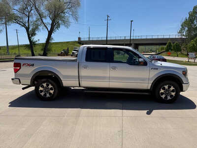 2014 Ford F150 Crew Cab, $9999. Photo 4