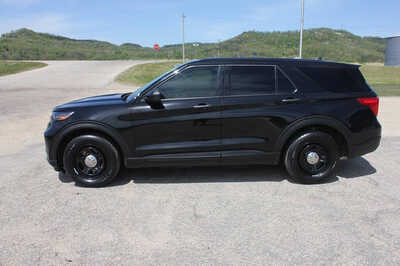 2022 Ford Explorer, $17499. Photo 8