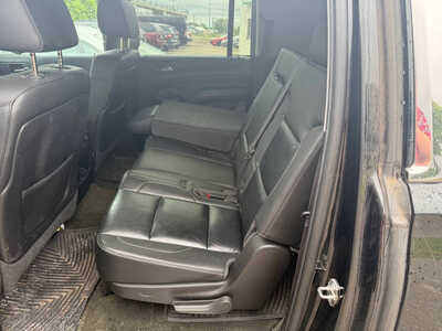 2015 Chevrolet Suburban, $13499. Photo 12