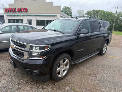 2015 Chevrolet Suburban, $13499. Photo 1