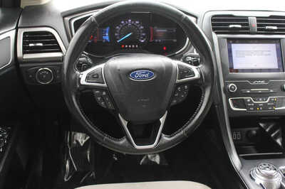 2019 Ford Fusion, $9999. Photo 10