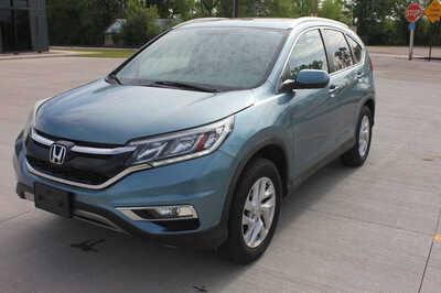 2015 Honda CR-V, $12499. Photo 1
