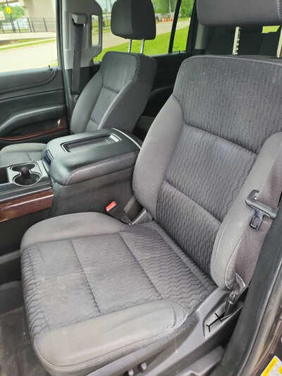 2015 GMC Yukon XL, $8999. Photo 7