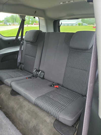 2015 GMC Yukon XL, $8999. Photo 9