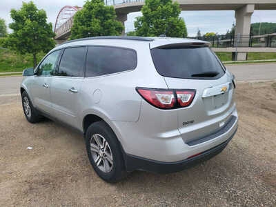 2015 Chevrolet Traverse, $6999. Photo 3