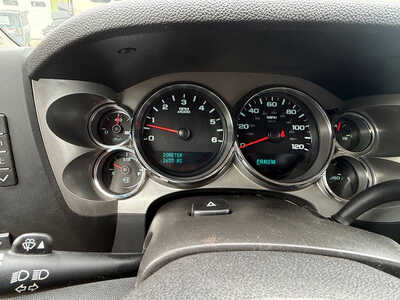 2010 Chevrolet 1500 Crew Cab, $7999. Photo 12
