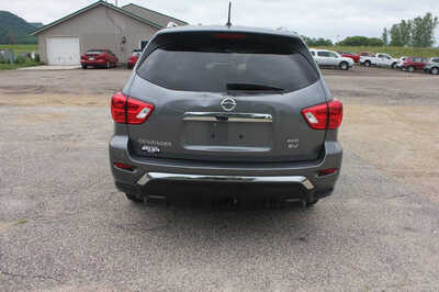 2018 Nissan Pathfinder, $6999. Photo 6