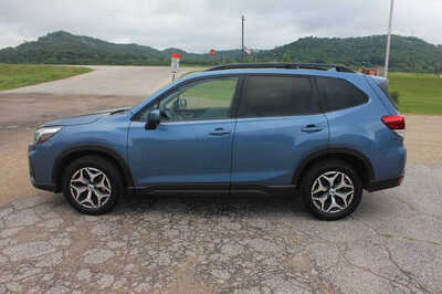 2021 Subaru Forester, $18464. Photo 8