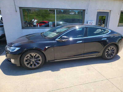 2017 Tesla Model S, $19999. Photo 1