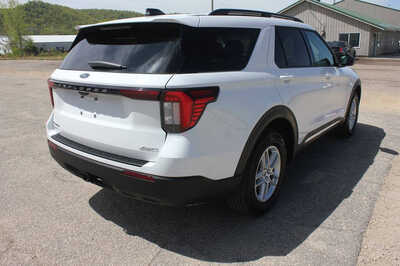 2025 Ford Explorer, $35999. Photo 5