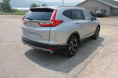 2018 Honda CR-V, $18464. Photo 5