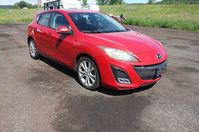 2010 Mazda Mazda3, $5999. Photo 2