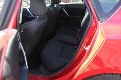 2010 Mazda Mazda3, $5999. Photo 6