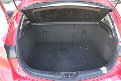 2010 Mazda Mazda3, $5999. Photo 7