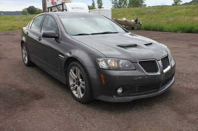 2009 Pontiac G8, $5499. Photo 2