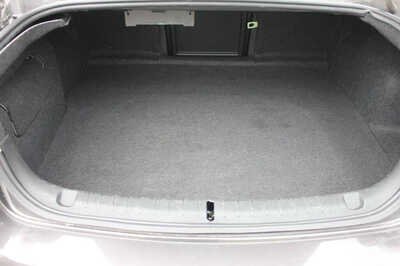 2009 Pontiac G8, $5499. Photo 7