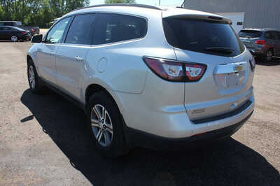 2015 Chevrolet Traverse, $6999. Photo 4