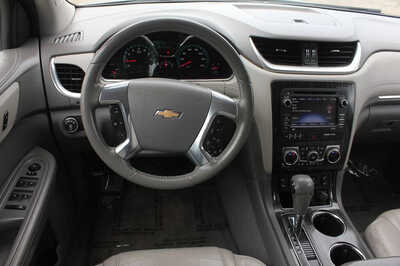 2015 Chevrolet Traverse, $6964. Photo 9