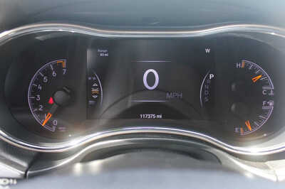 2015 Jeep Grand Cherokee, $10964. Photo 11